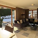 아파트 Mountain 1 레오강