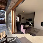 Mountain 1 레오강
