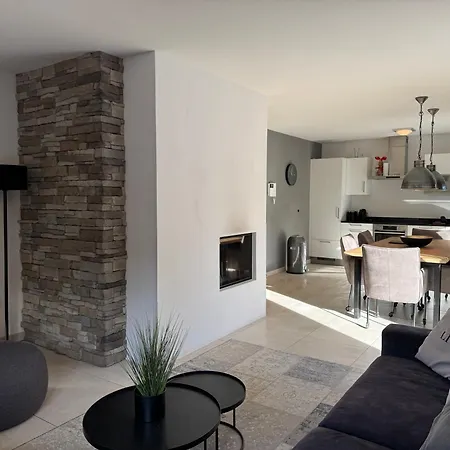 Lägenhet Mountain Leogang- Luxus Apartement, Terrasse, Garten, Kamin